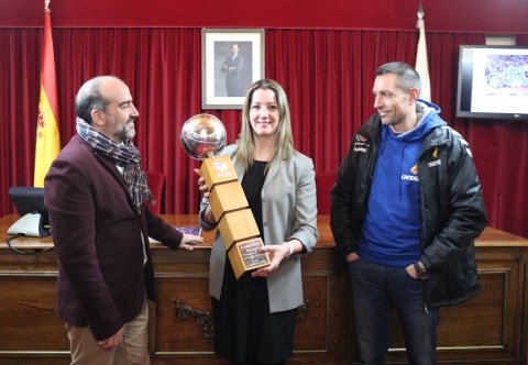 O Cafés Candelas Breogán recibido no Concello de Lugo